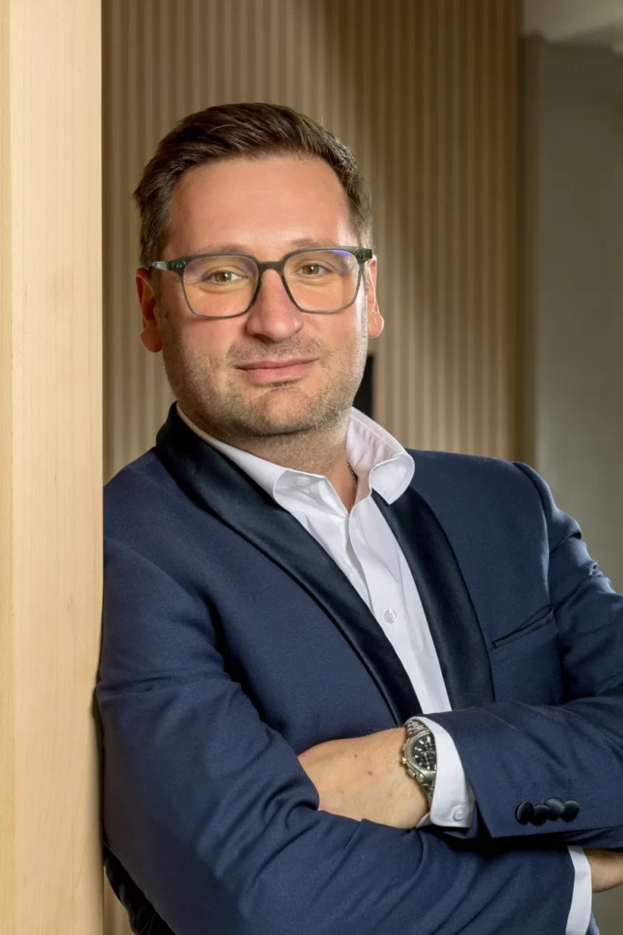 Lylian Laplazie, cabinet Roussille Assurances